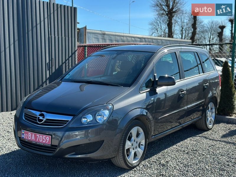 Мінівен Opel Zafira 2012 в Вінниці