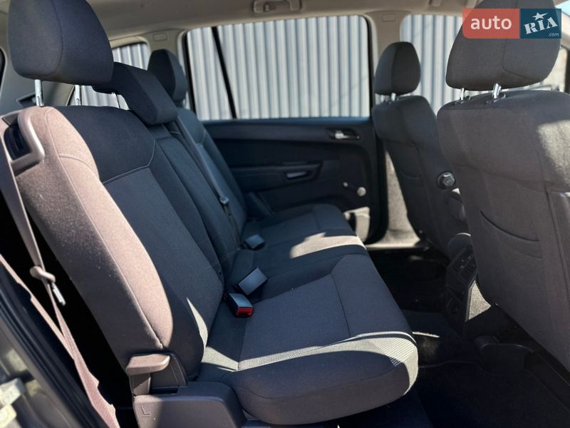 Мінівен Opel Zafira 2012 в Вінниці