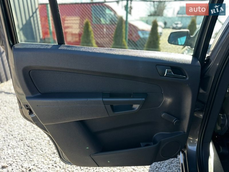 Мінівен Opel Zafira 2012 в Вінниці