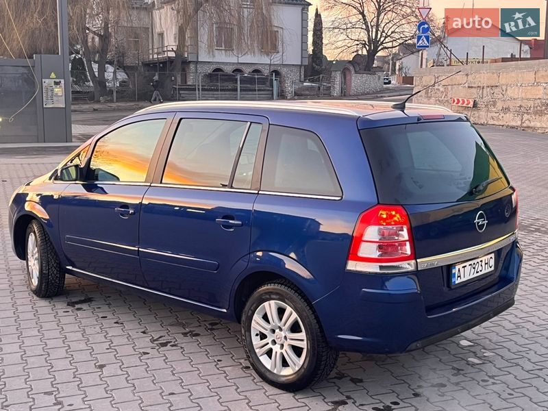 Минивэн Opel Zafira 2008 в Тернополе