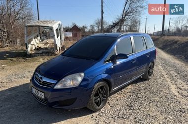 Минивэн Opel Zafira 2008 в Ивано-Франковске