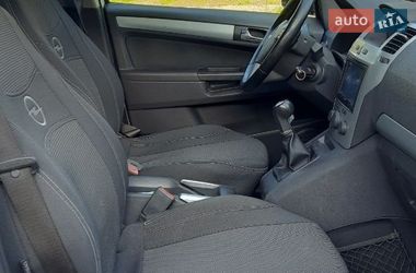 Минивэн Opel Zafira 2009 в Харькове