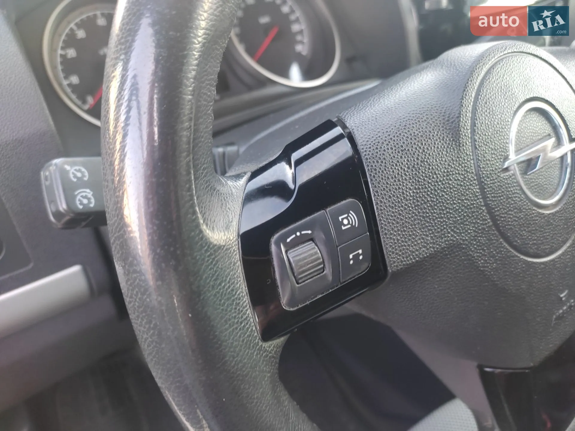 2010 Opel Zafira - мініатюра 8