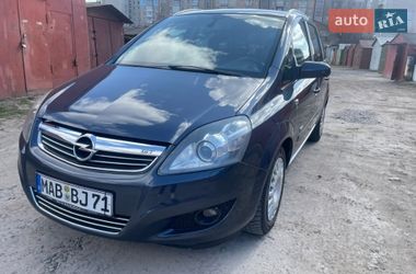 Мінівен Opel Zafira 2008 в Рівному