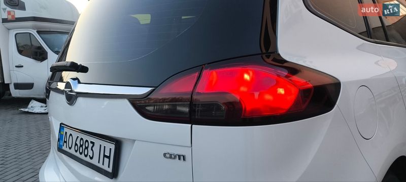 Минивэн Opel Zafira 2016 в Мукачево