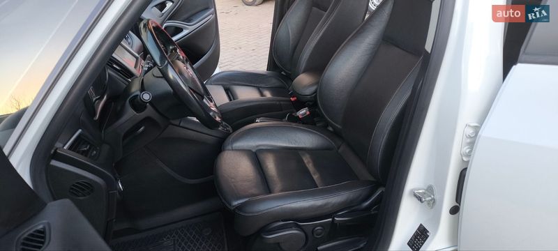 Минивэн Opel Zafira 2016 в Мукачево