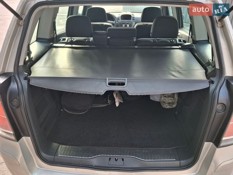 Мінівен Opel Zafira 2007 в Києві фото 9 Мінівен Opel Zafira 2007 в Києві