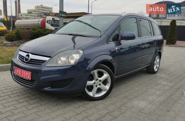 Минивэн Opel Zafira 2010 в Тернополе