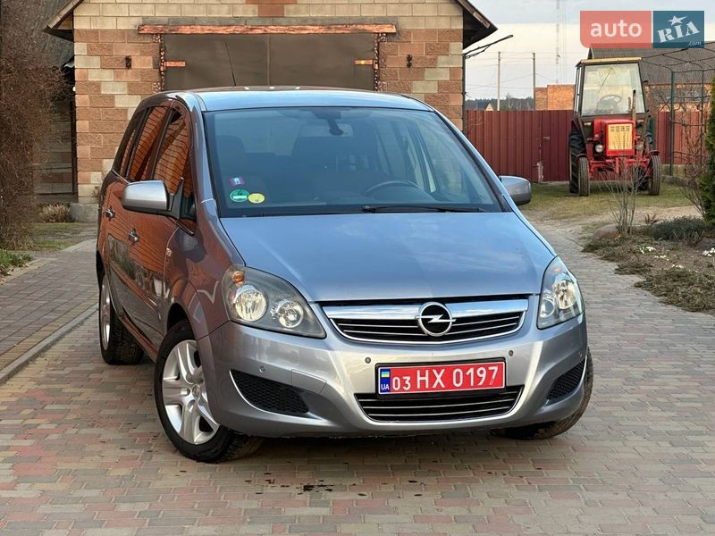 Opel Zafira 2010