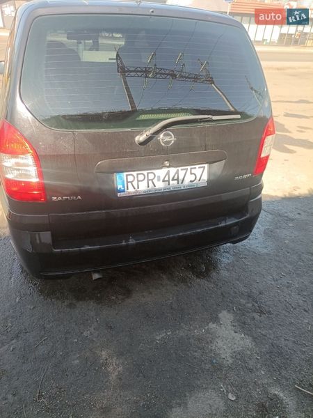 Минивэн Opel Zafira 2004 в Киеве фото 3 Минивэн Opel Zafira 2004 в Киеве