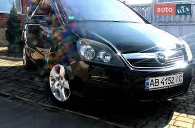 Минивэн Opel Zafira 2006 в Виннице