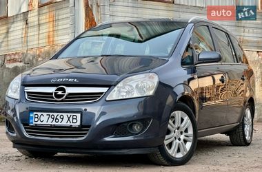 Мінівен Opel Zafira 2008 в Дрогобичі