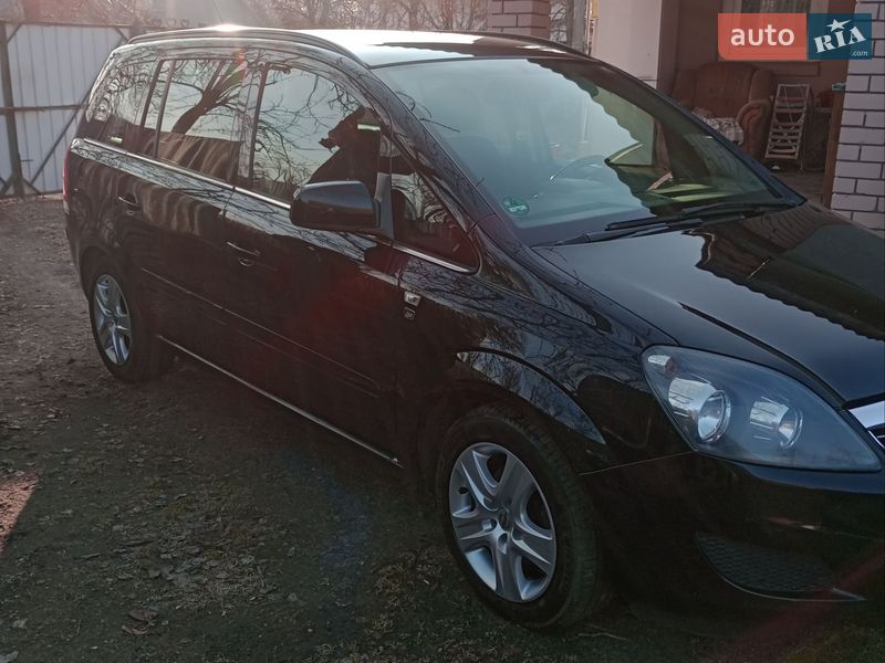 Opel Zafira 2010
