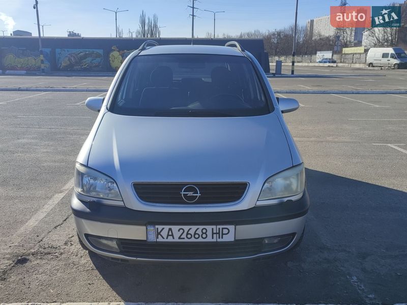 Opel Zafira 2001