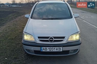 Мінівен Opel Zafira 2003 в Калинівці