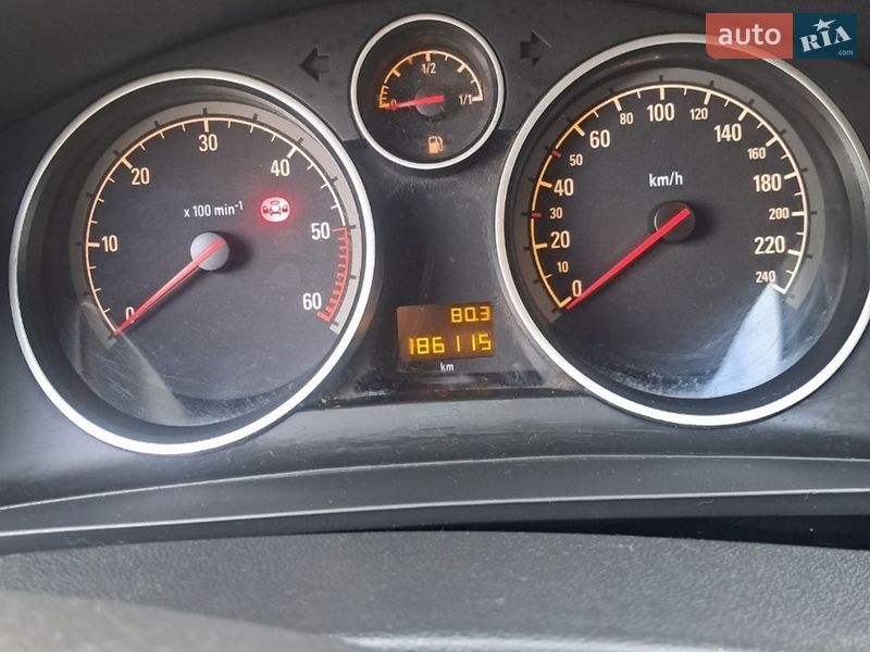 Мінівен Opel Zafira 2011 в Славуті