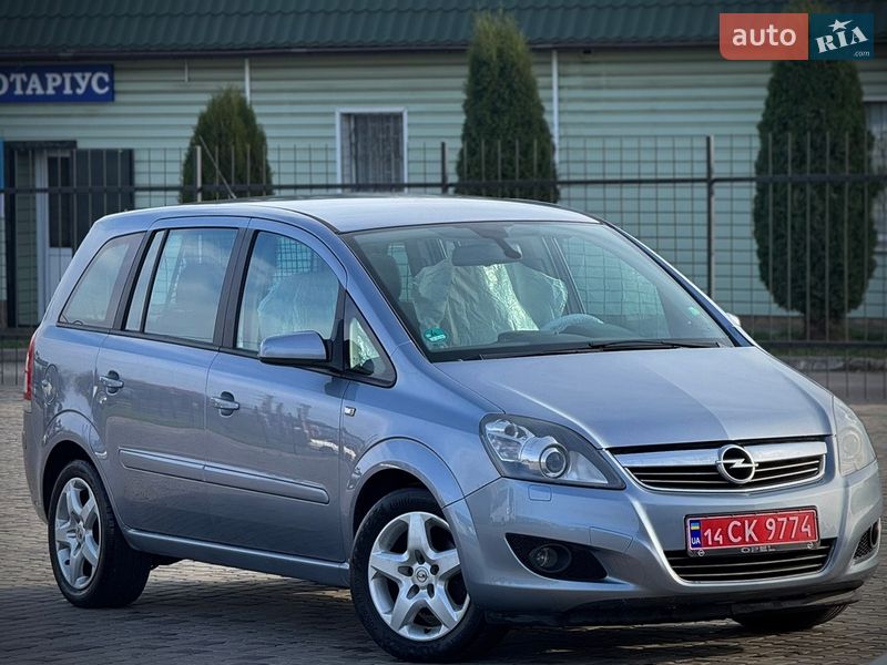 Минивэн Opel Zafira 2008 в Белой Церкви фото Минивэн Opel Zafira 2008 в Белой Церкви