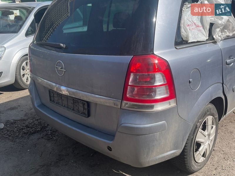 Минивэн Opel Zafira 2007 в Киеве фото 9 Минивэн Opel Zafira 2007 в Киеве