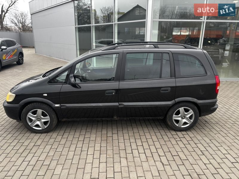 Минивэн Opel Zafira 2000 в Полтаве