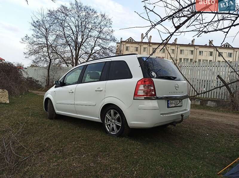 Минивэн Opel Zafira 2009 в Одессе фото 6 Минивэн Opel Zafira 2009 в Одессе