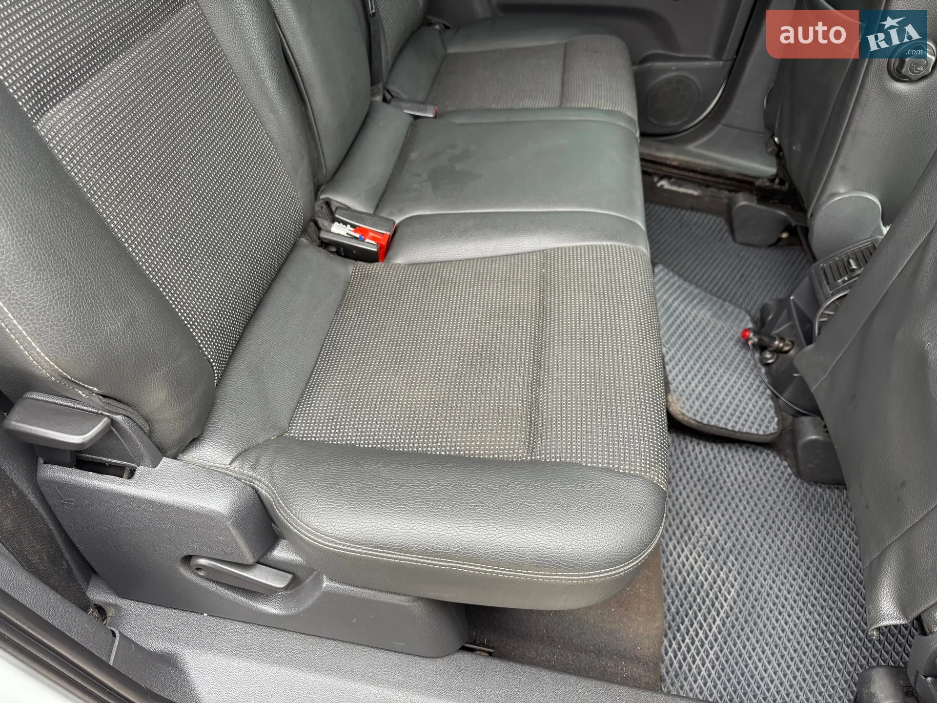 2011 Opel Zafira - мініатюра 15