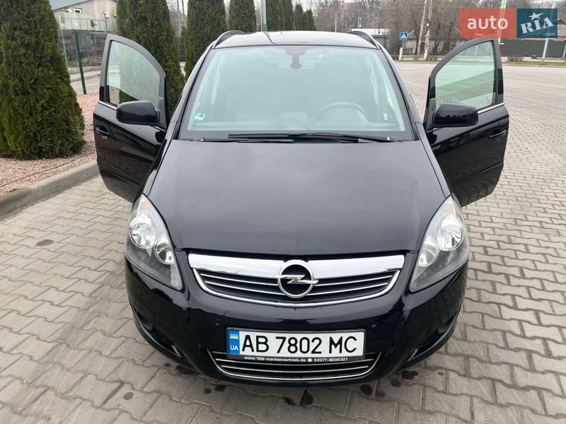 Минивэн Opel Zafira 2011 в Виннице фото 2 Минивэн Opel Zafira 2011 в Виннице