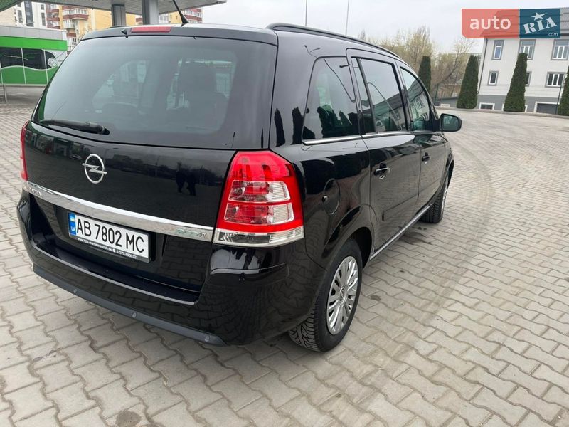 Минивэн Opel Zafira 2011 в Виннице фото 25 Минивэн Opel Zafira 2011 в Виннице