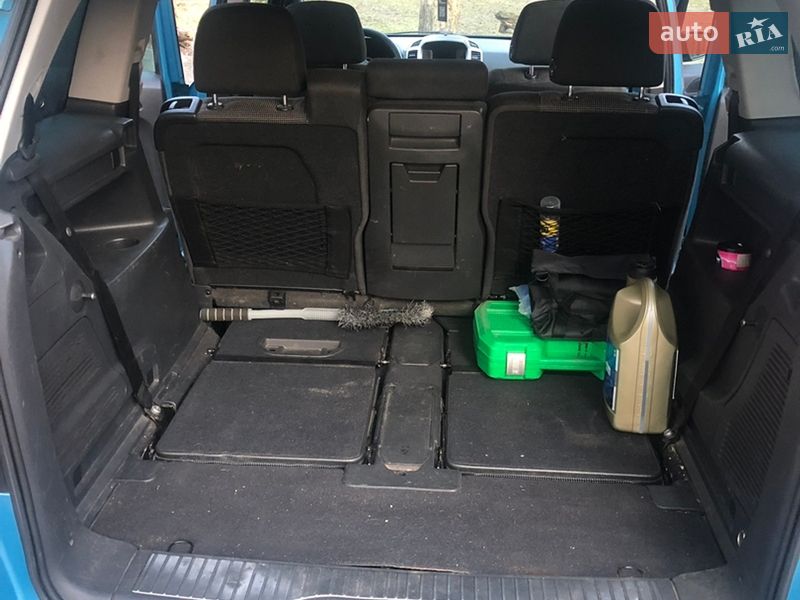 Минивэн Opel Zafira 2006 в Коцюбинском
