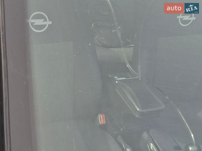 Мінівен Opel Zafira 2007 в Києві