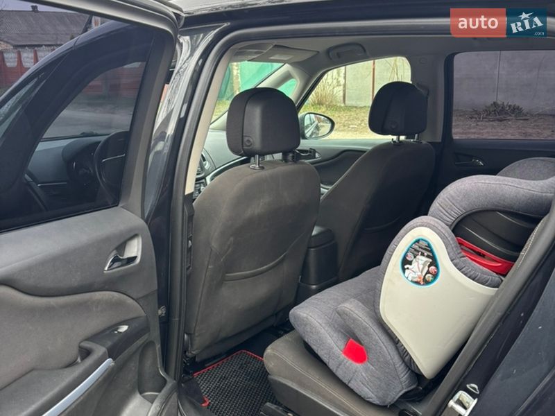 Мікровен Opel Zafira 2015 в Борисполі