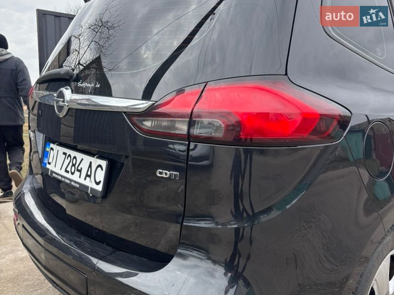 Мікровен Opel Zafira 2015 в Борисполі