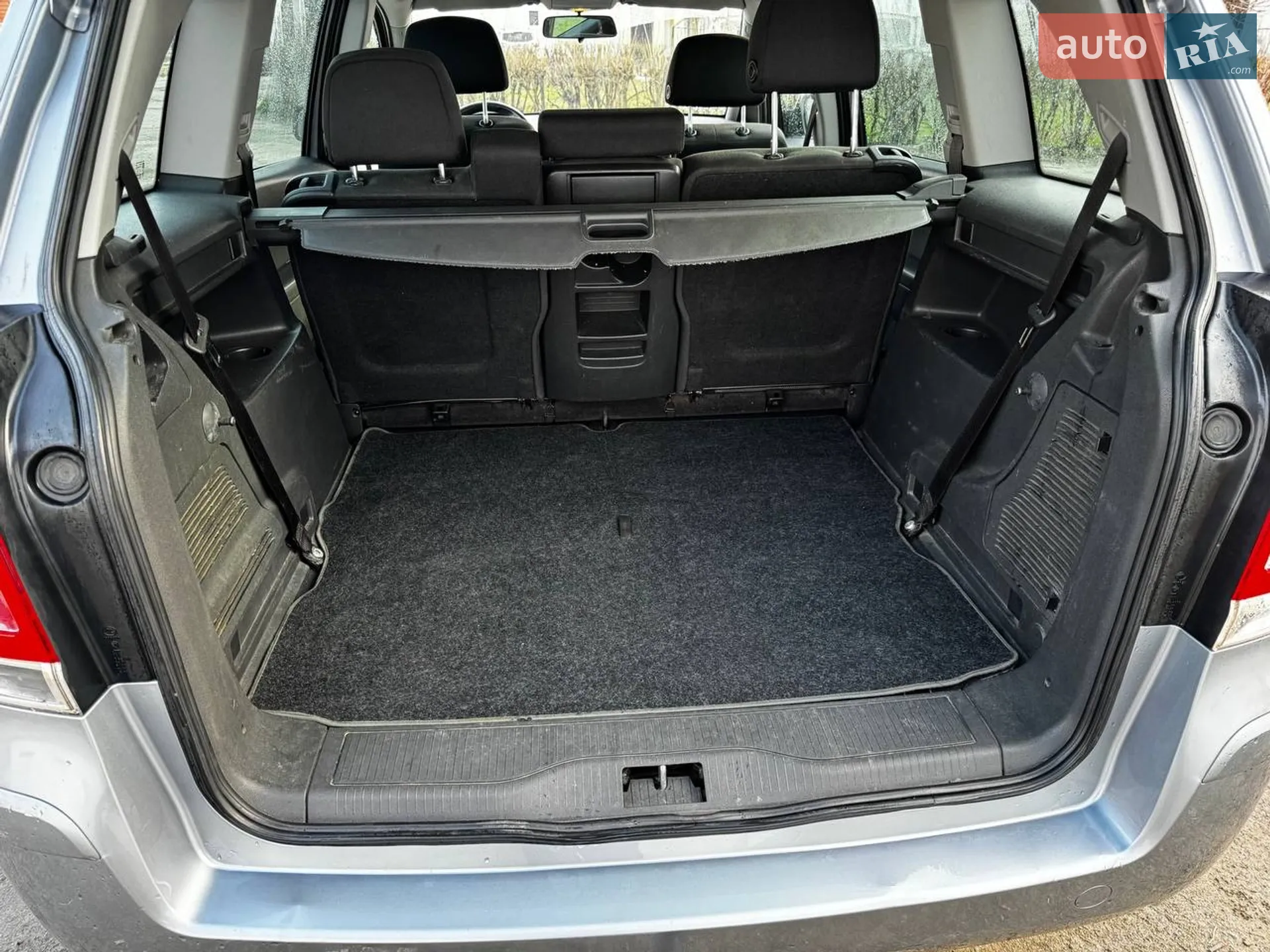 2010 Opel Zafira - мініатюра 27