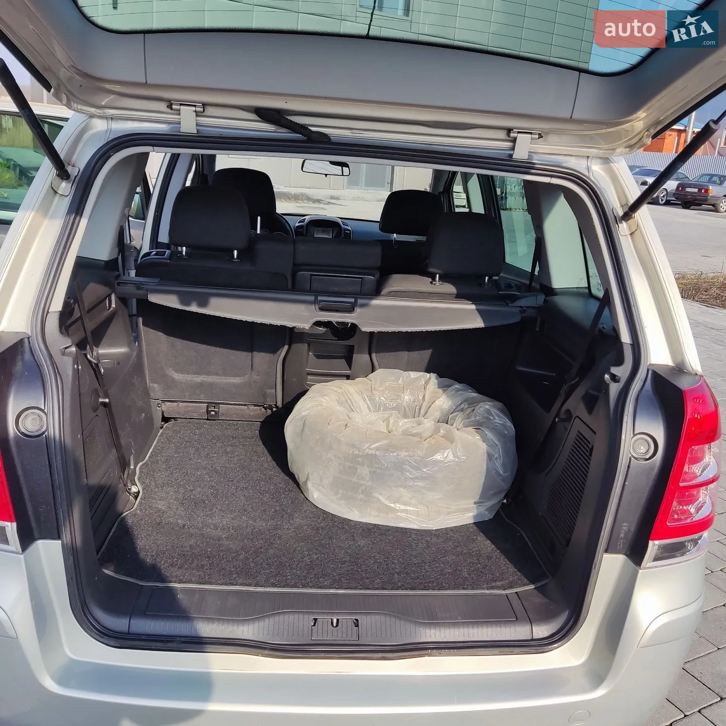 2010 Opel Zafira - мініатюра 15