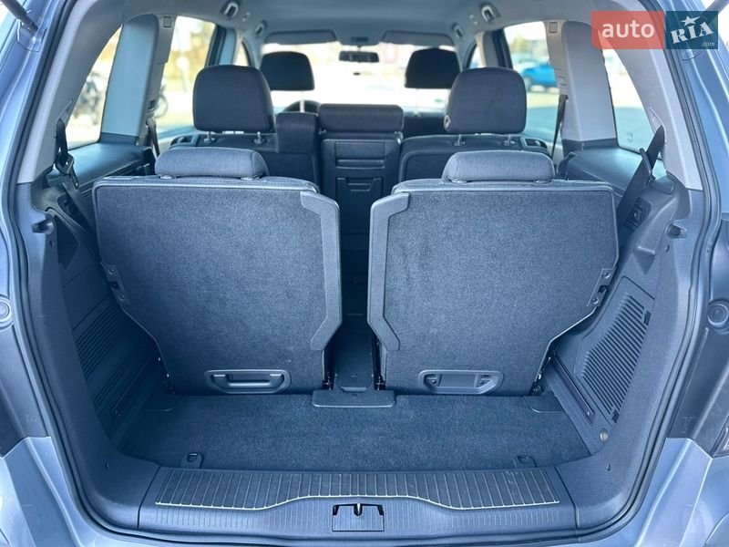 Минивэн Opel Zafira 2006 в Владимире