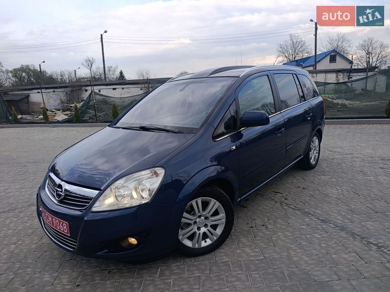 Минивэн Opel Zafira 2011 в Ивано-Франковске фото 36 Минивэн Opel Zafira 2011 в Ивано-Франковске