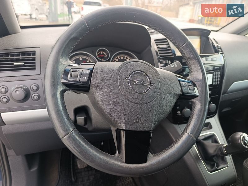 Минивэн Opel Zafira 2011 в Ивано-Франковске фото 70 Минивэн Opel Zafira 2011 в Ивано-Франковске