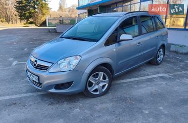 Минивэн Opel Zafira 2008 в Чернигове