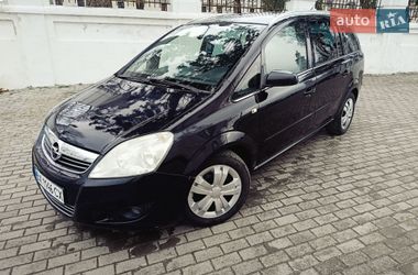 Минивэн Opel Zafira 2008 в Вишневце