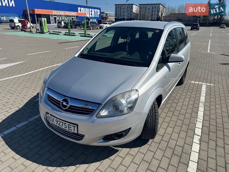 Opel Zafira 2008