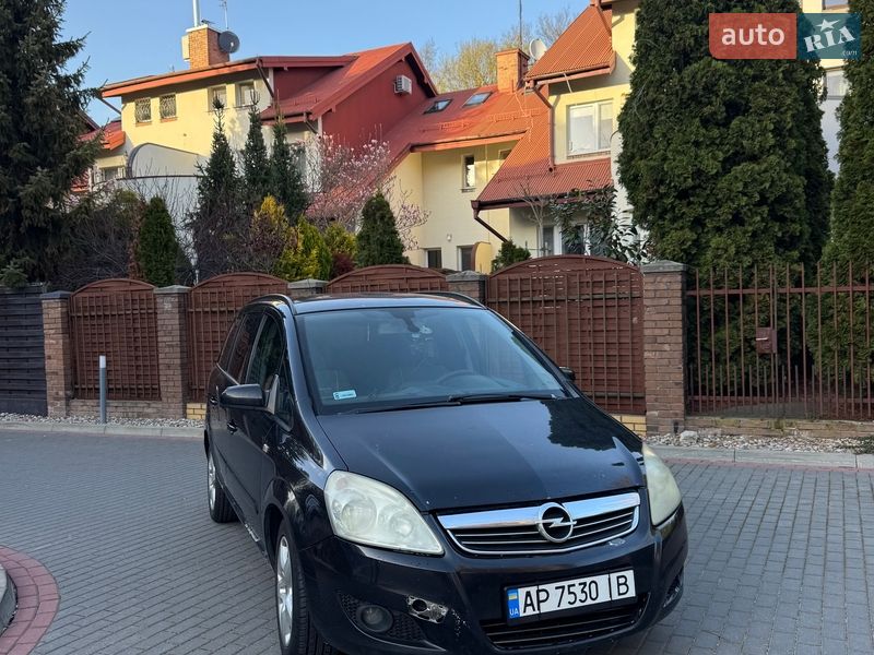 Opel Zafira 2008