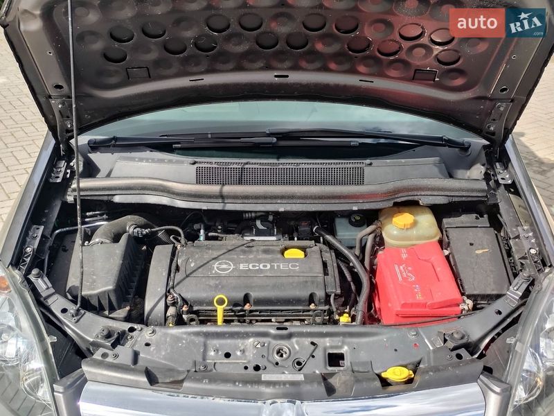 Мінівен Opel Zafira 2012 в Харкові