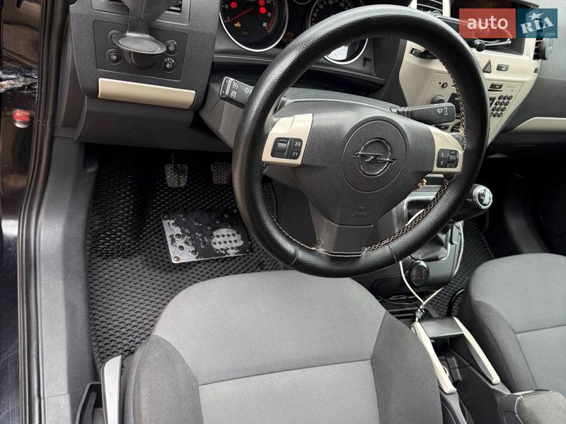 Мінівен Opel Zafira 2008 в Підволочиську