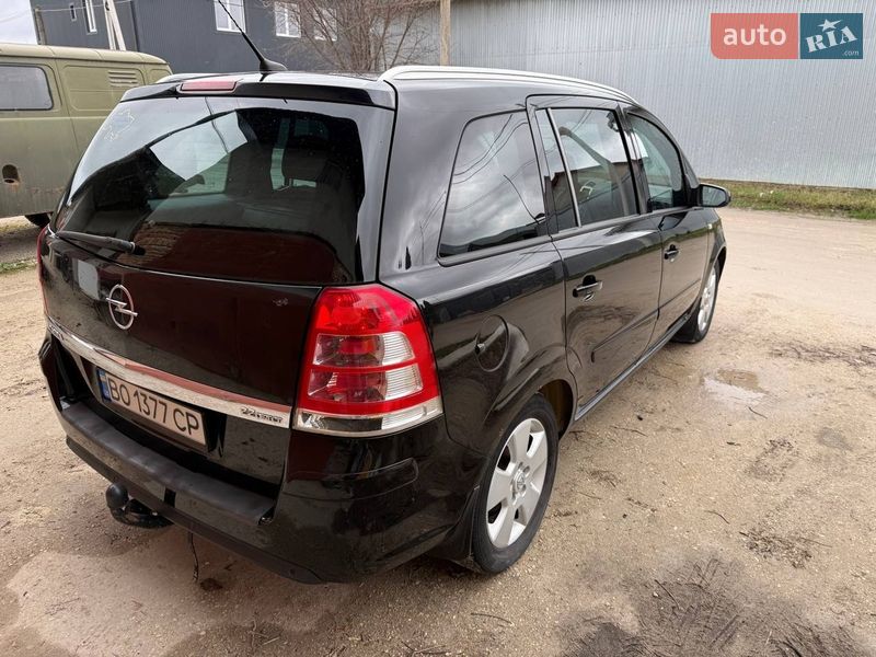 Мінівен Opel Zafira 2008 в Підволочиську