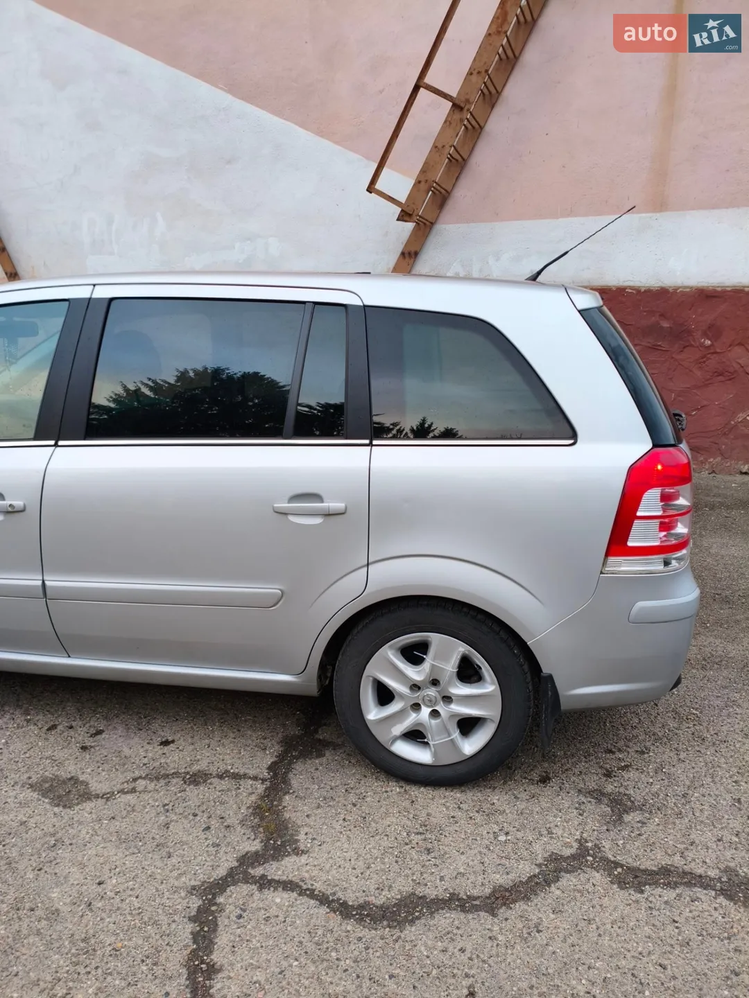 2011 Opel Zafira - мініатюра 20