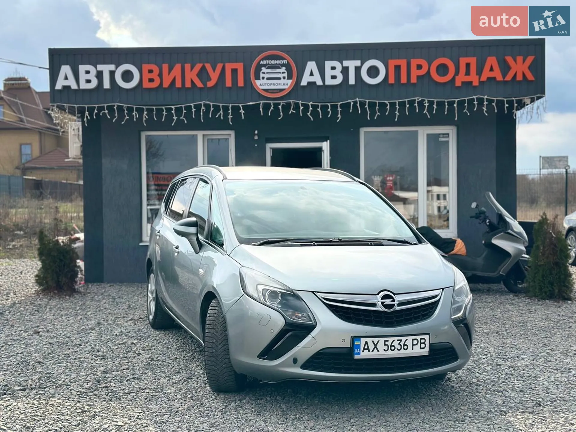 2011 Opel Zafira - фото 1