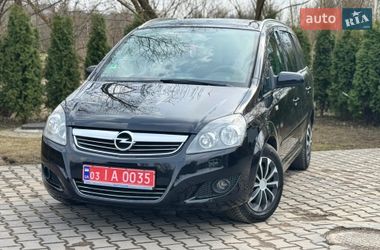 Минивэн Opel Zafira 2008 в Зборове