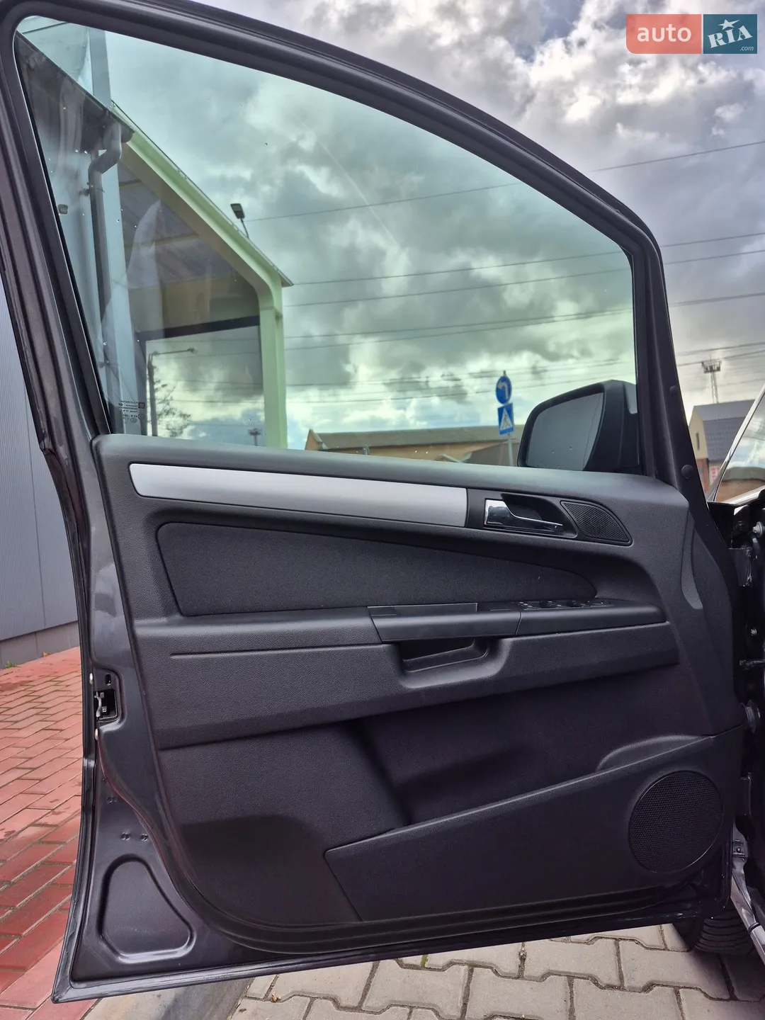 2011 Opel Zafira - мініатюра 10