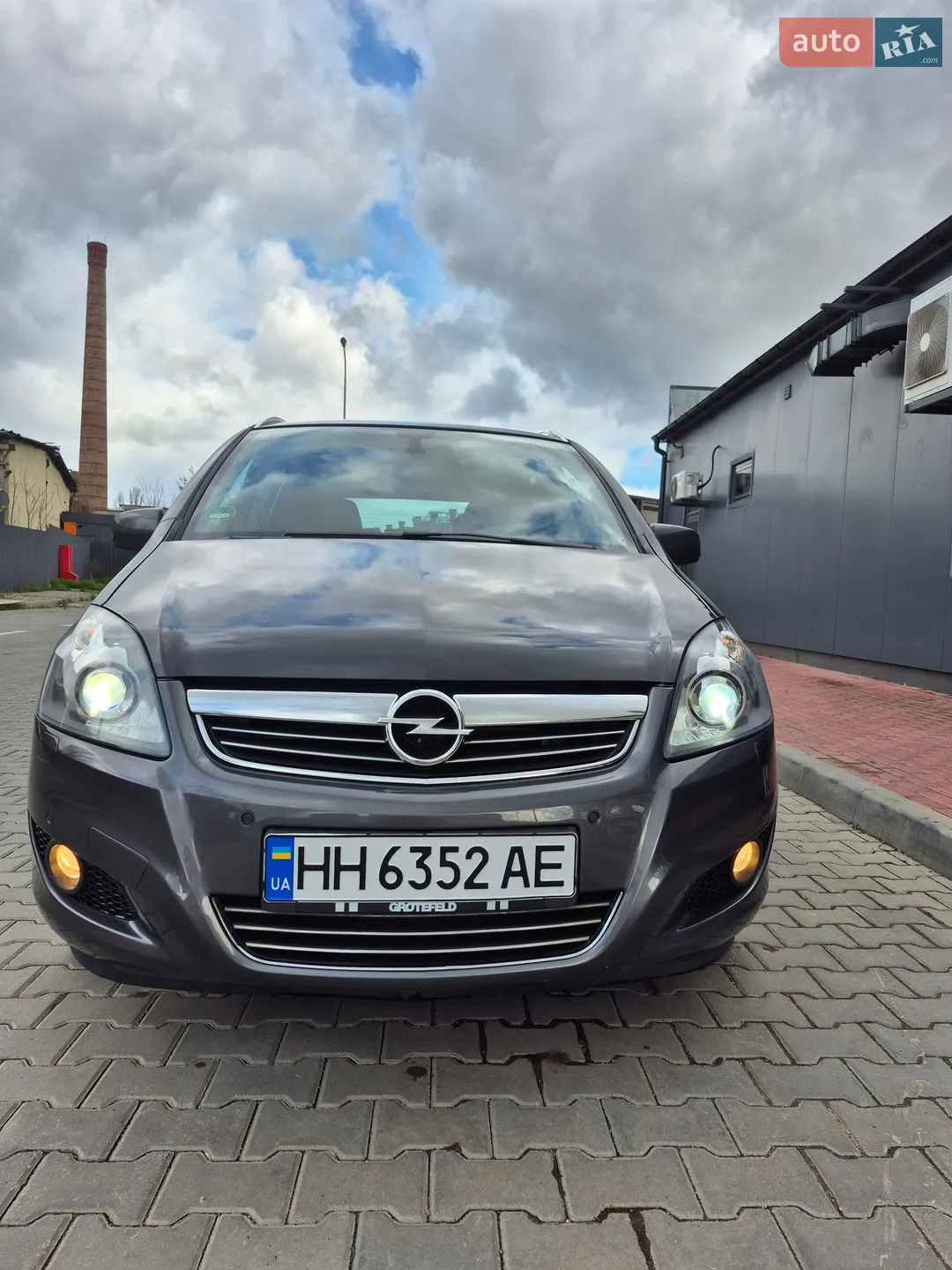 2011 Opel Zafira - мініатюра 2