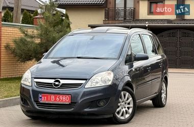 Минивэн Opel Zafira 2009 в Белой Церкви