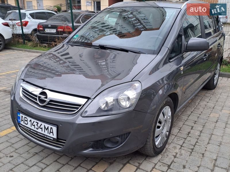 Opel Zafira 2010
